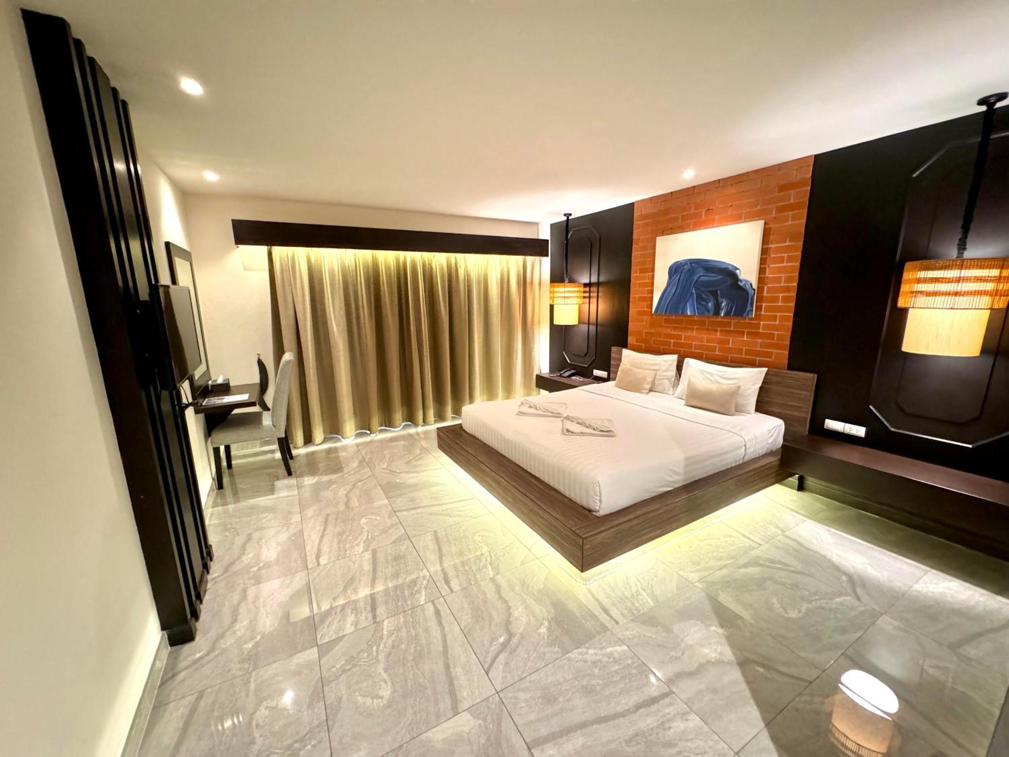 Patong De Coze Hotel מראה חיצוני תמונה