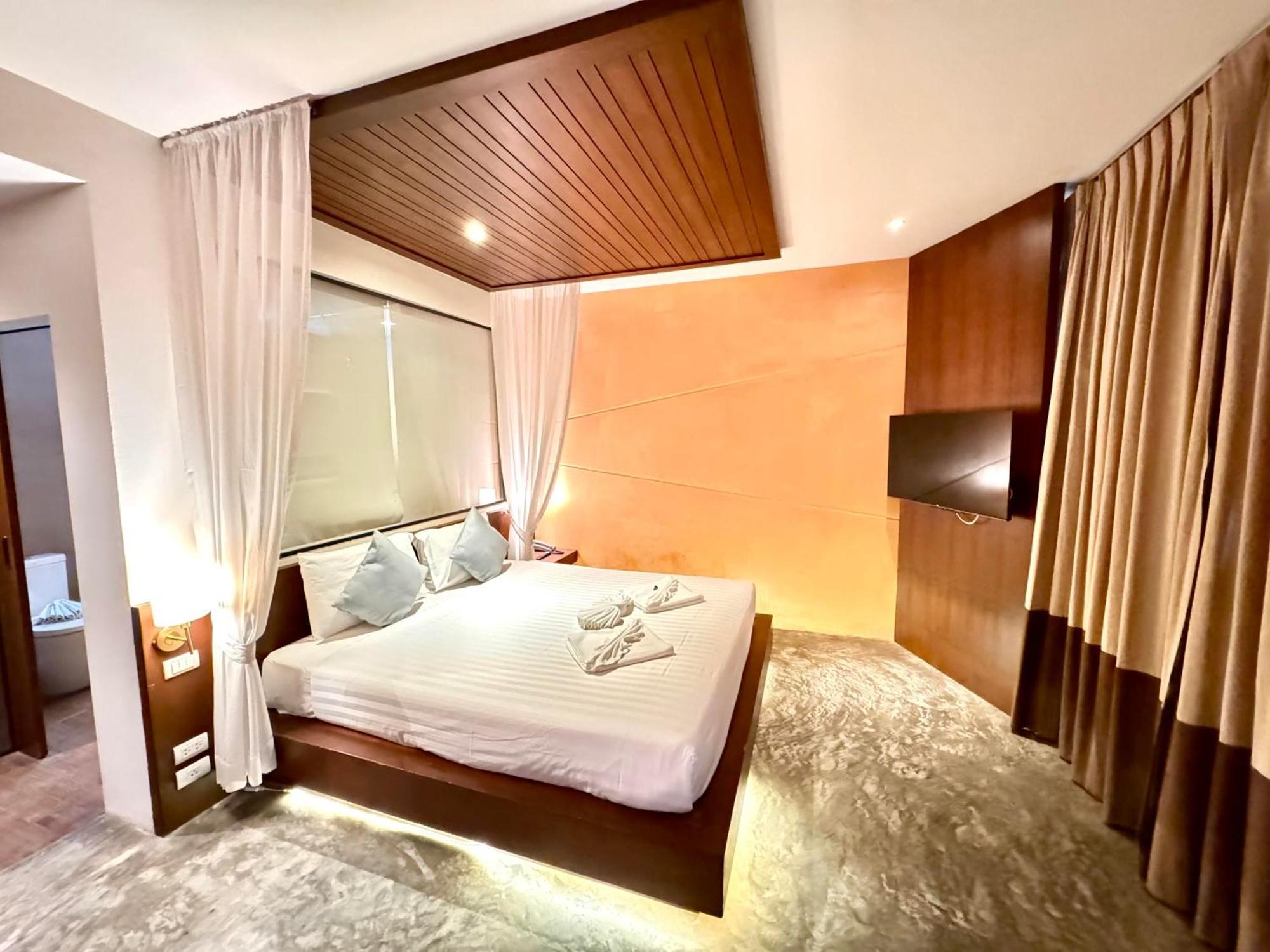 Patong De Coze Hotel מראה חיצוני תמונה