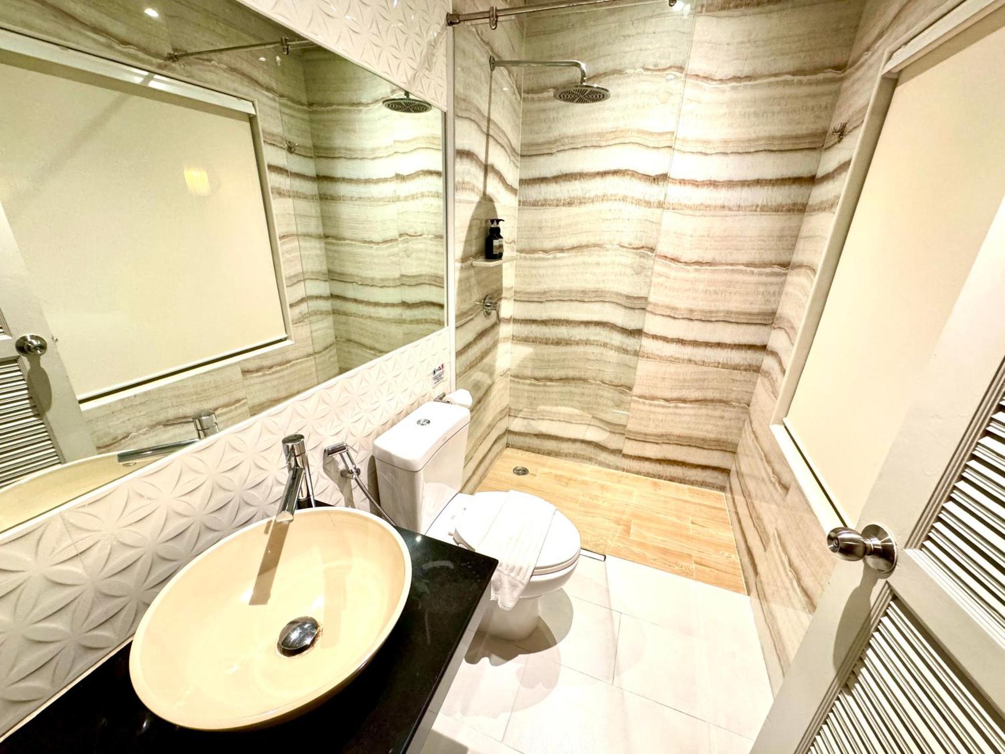 Patong De Coze Hotel מראה חיצוני תמונה