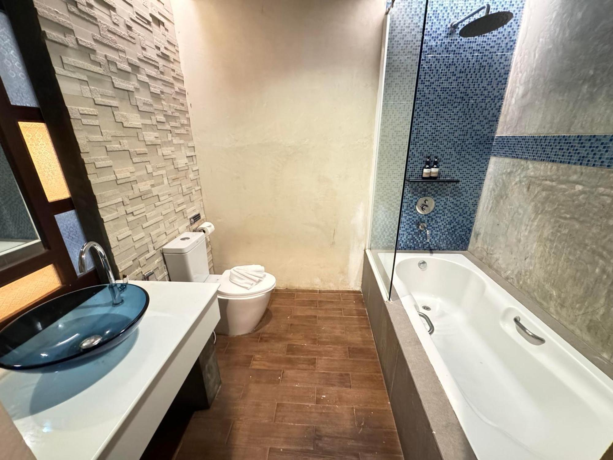Patong De Coze Hotel מראה חיצוני תמונה