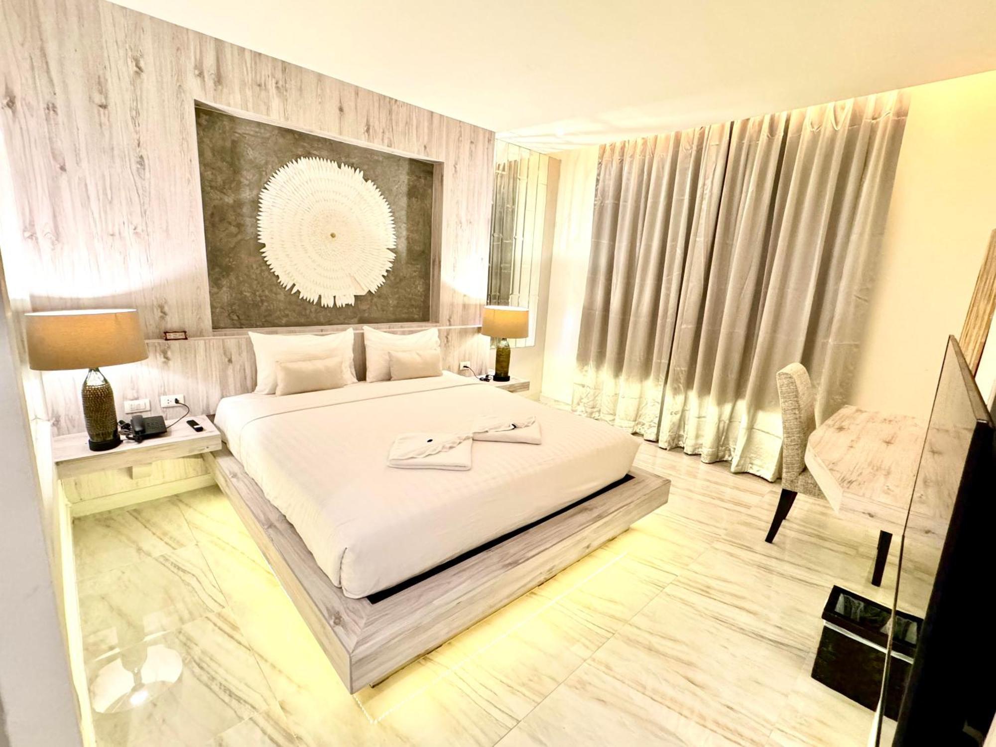 Patong De Coze Hotel מראה חיצוני תמונה