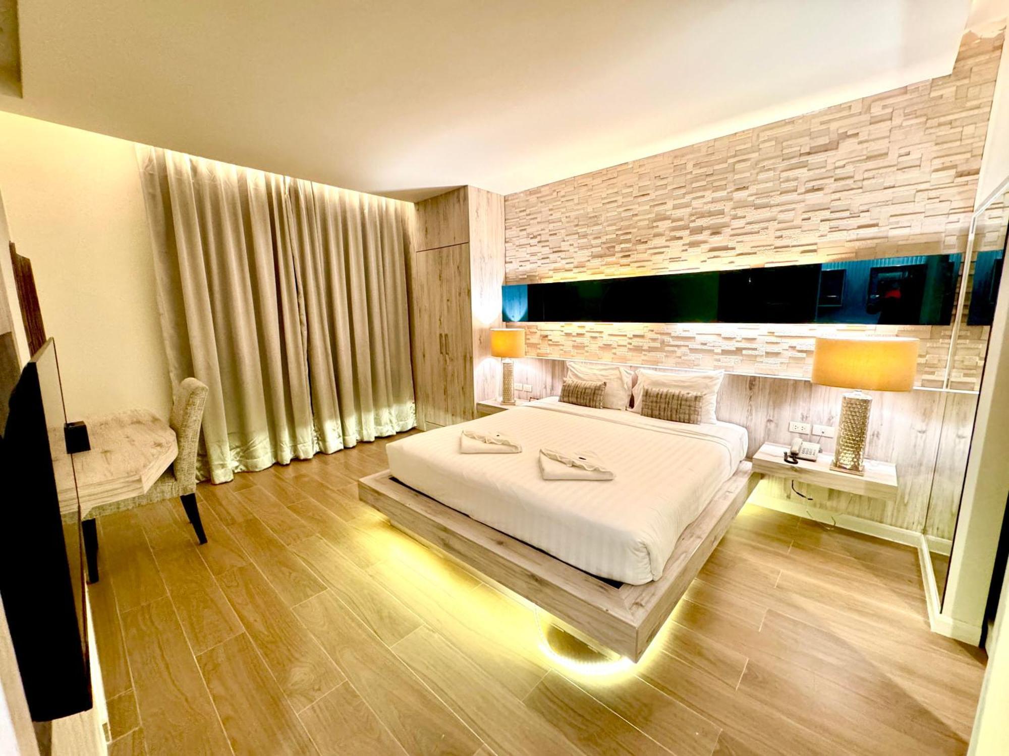 Patong De Coze Hotel מראה חיצוני תמונה