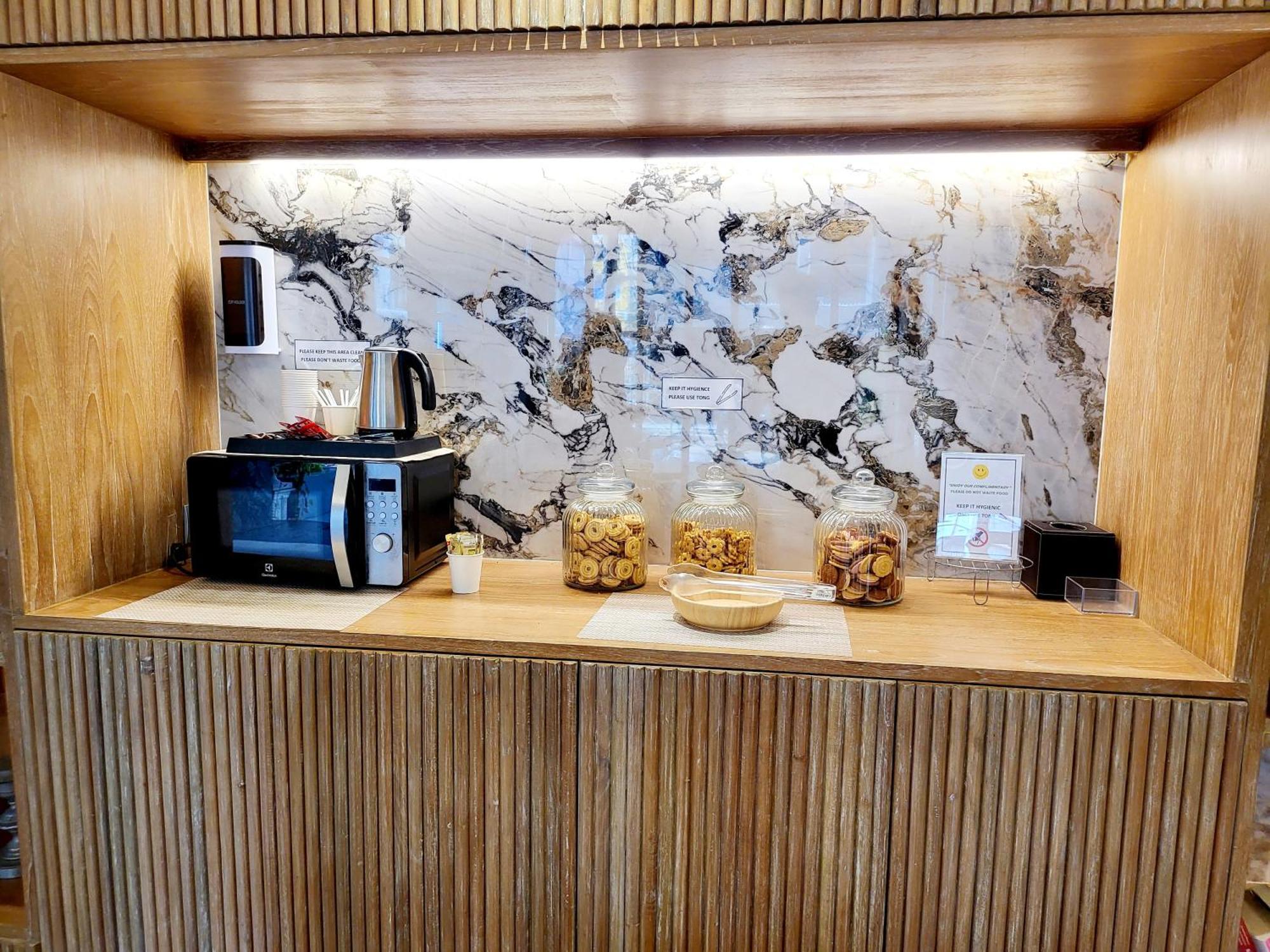 Patong De Coze Hotel מראה חיצוני תמונה