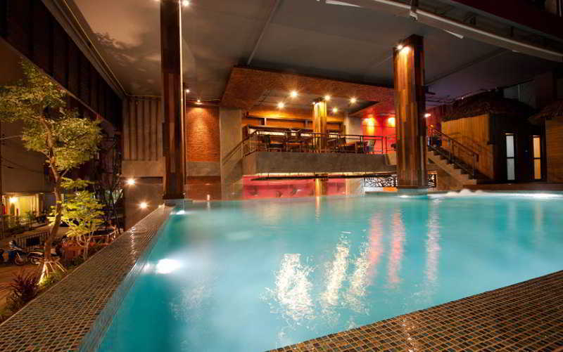 Patong De Coze Hotel מראה חיצוני תמונה
