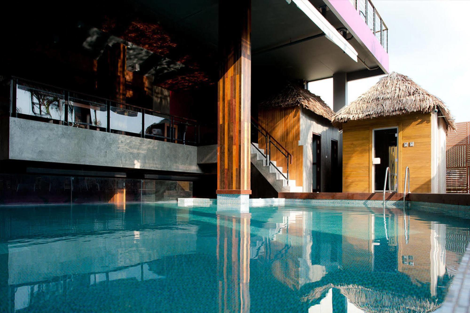 Patong De Coze Hotel מראה חיצוני תמונה
